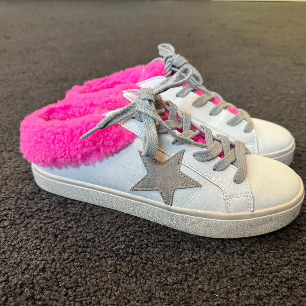 Steve Madden fur sneakers